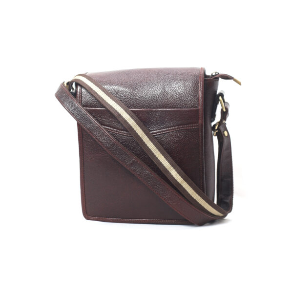 Urban Classic Genuine Leather Crossbody Bag – Brown
