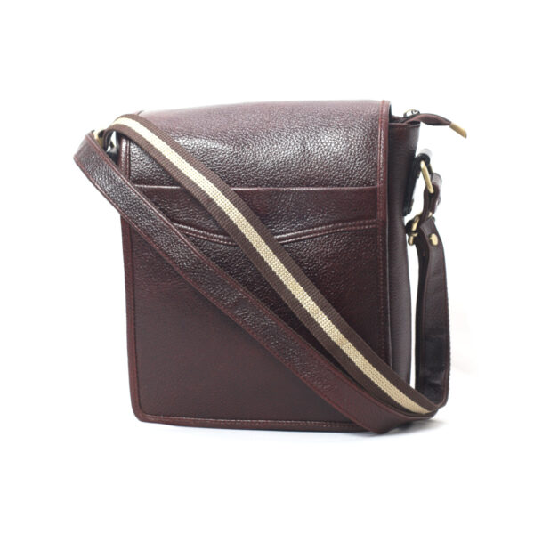Urban Classic Genuine Leather Crossbody Bag – Brown